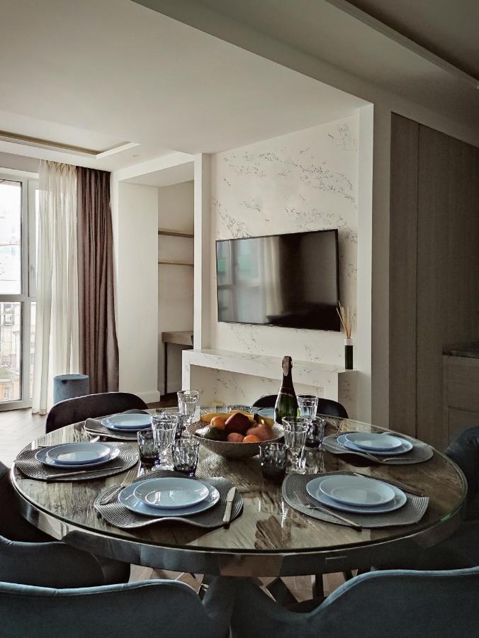 Modern Classic 2 Bedroom Apartment Near Most City Dněpropetrovsk Exteriér fotografie