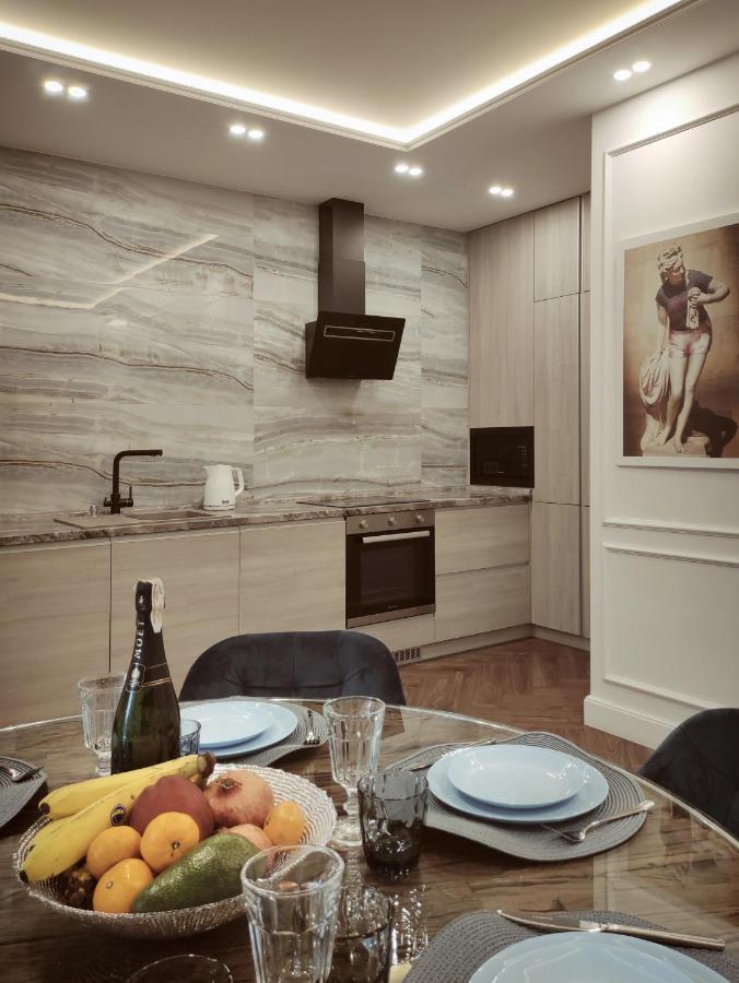 Modern Classic 2 Bedroom Apartment Near Most City Dněpropetrovsk Exteriér fotografie