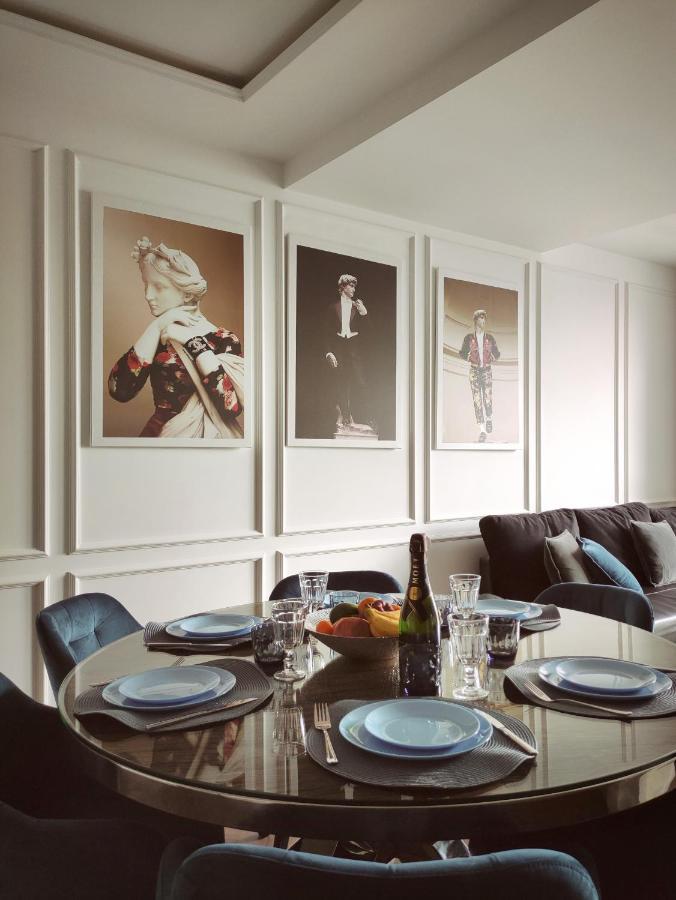Modern Classic 2 Bedroom Apartment Near Most City Dněpropetrovsk Exteriér fotografie